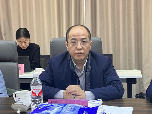 高新材料總經(jīng)理、黨委副書記姜俊華一行赴東綸天津公司開(kāi)展安全檢查和工作調(diào)研